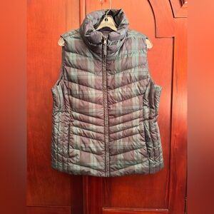 Talbots Puffer Vest Black Watch Tartan Size Large Classic Plaid Down Fill